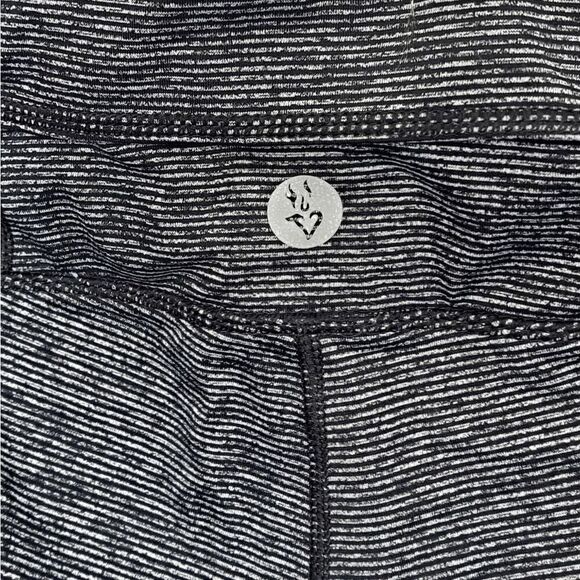 Torrid Performance Core Full Length Active Legging with Side Panels size 0X - Picture 7 of 7